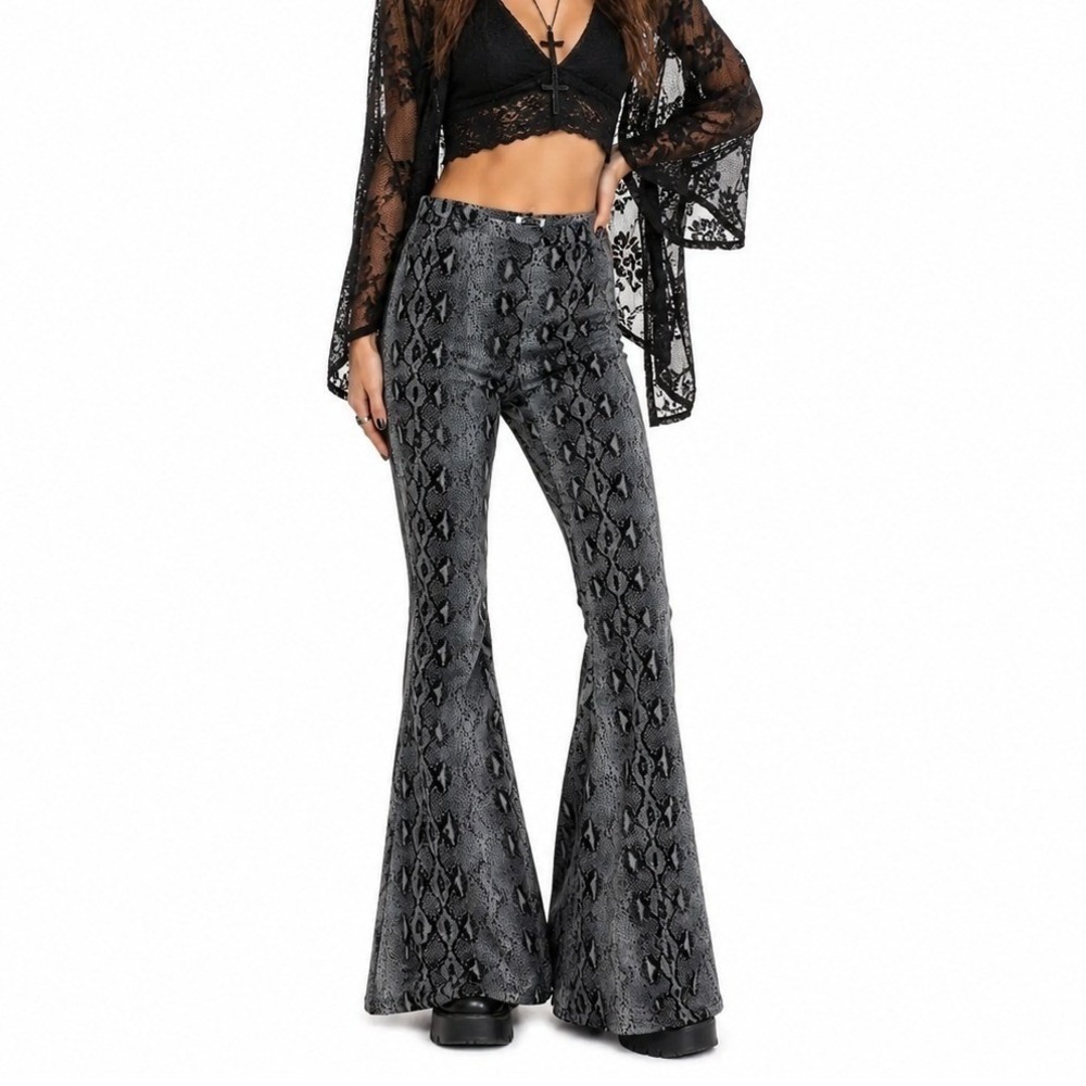Missy Empire Snakeskin Print Bell Bottom Flare Pants Grey Goth Edgy Size 14